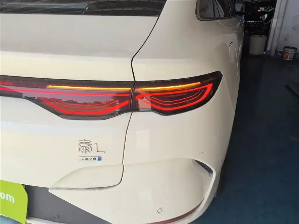 BYD Qin L 2025 из CN, фото 2