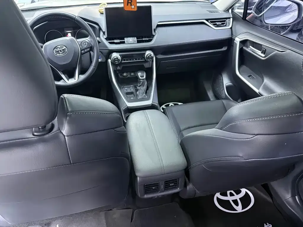 Toyota Wildlander — фото 2