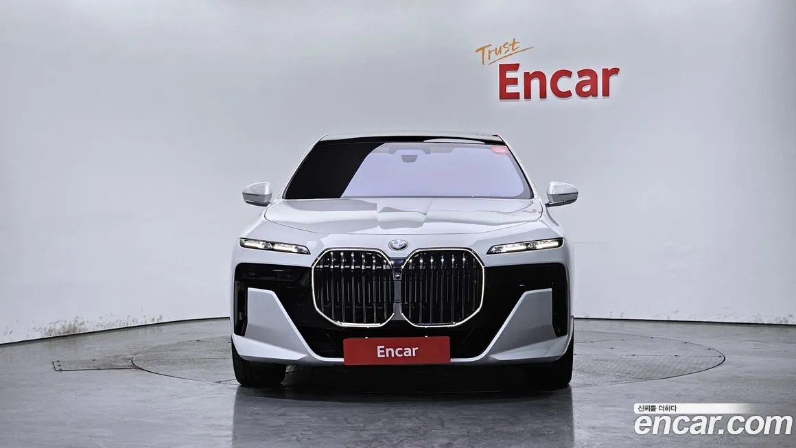 BMW 7-Series 2024 из KR, фото 7