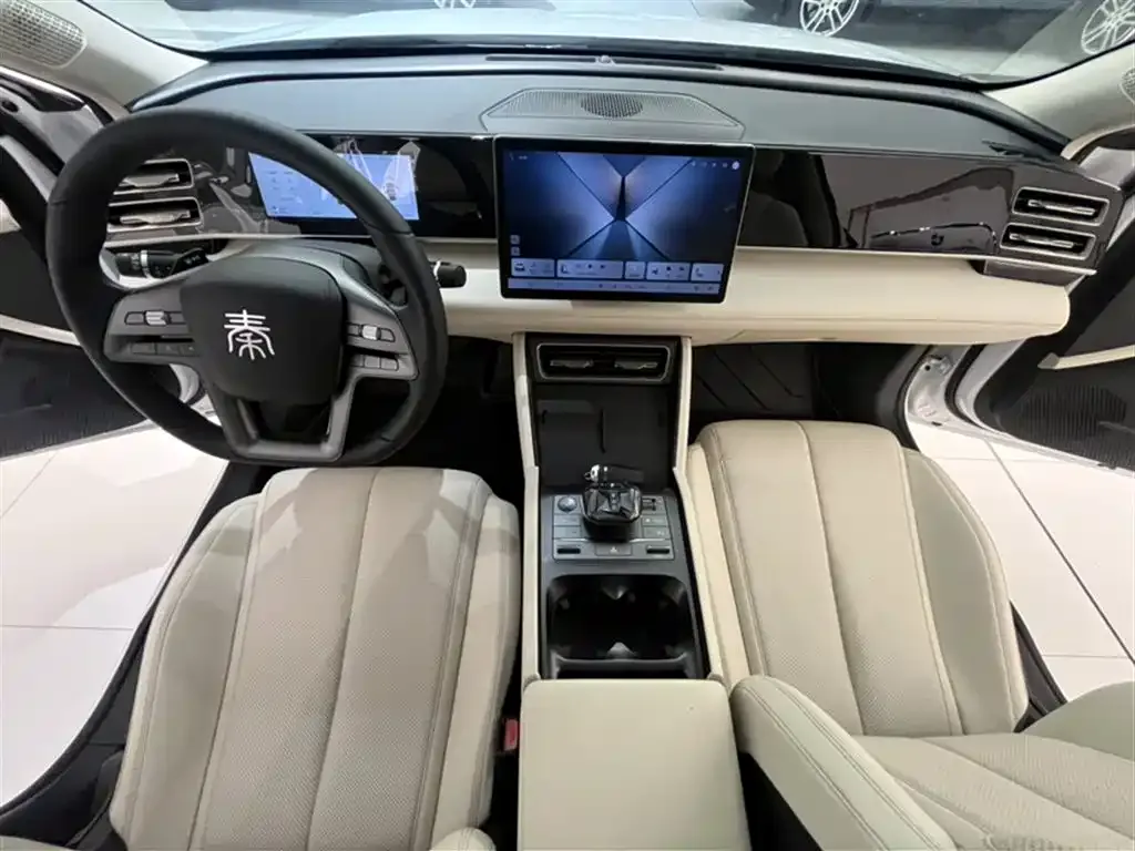 BYD Qin L — фото 10