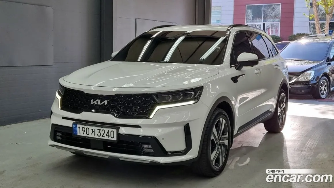 Kia Sorento — фото 1