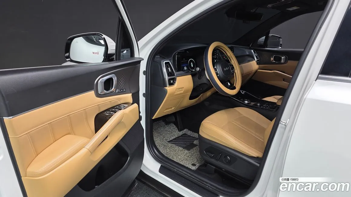Kia Sorento — фото 10