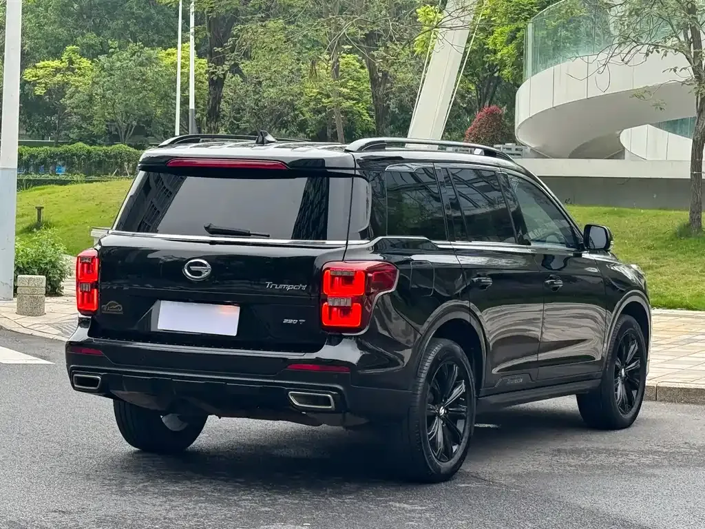 GAC Motor Trumpchi GS8 — фото 3