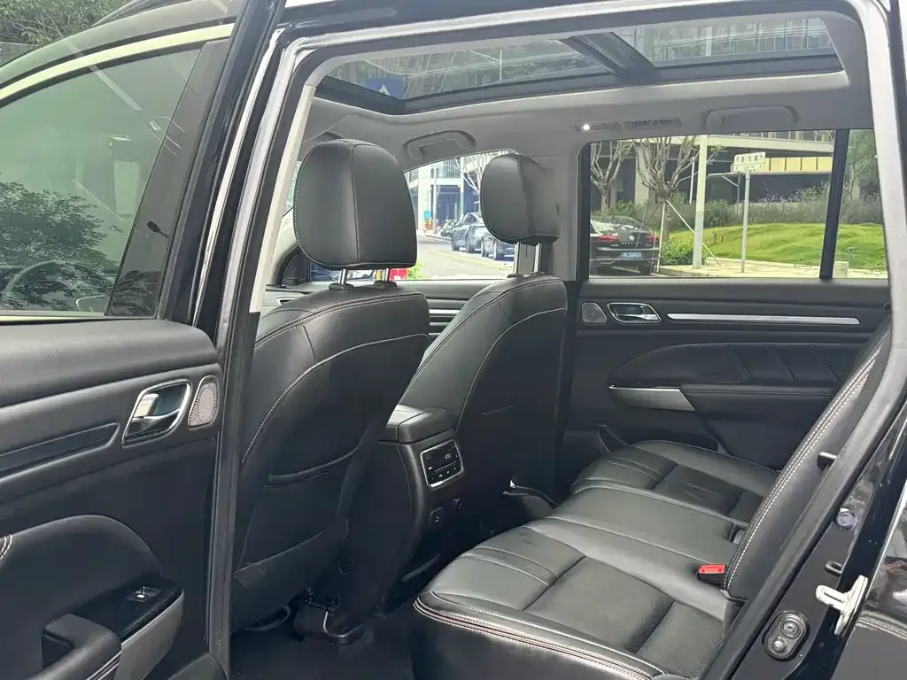GAC Motor Trumpchi GS8 — фото 2