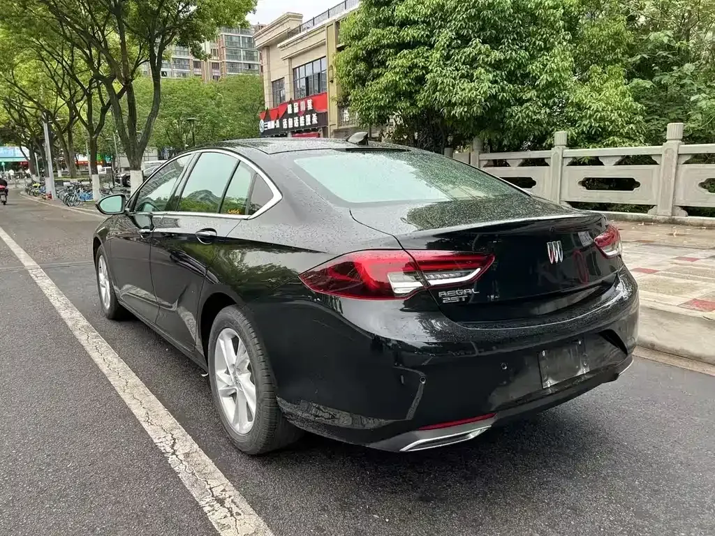 Buick Regal — фото 6