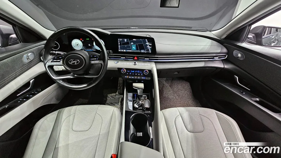 Hyundai AVANTE — фото 9