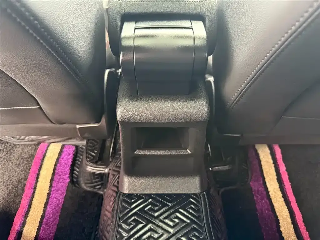 Audi Q2L 2021 из CN, фото 3