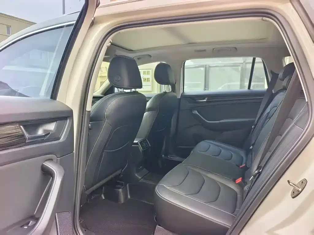 Skoda Kodiaq 2022 из CN, фото 7