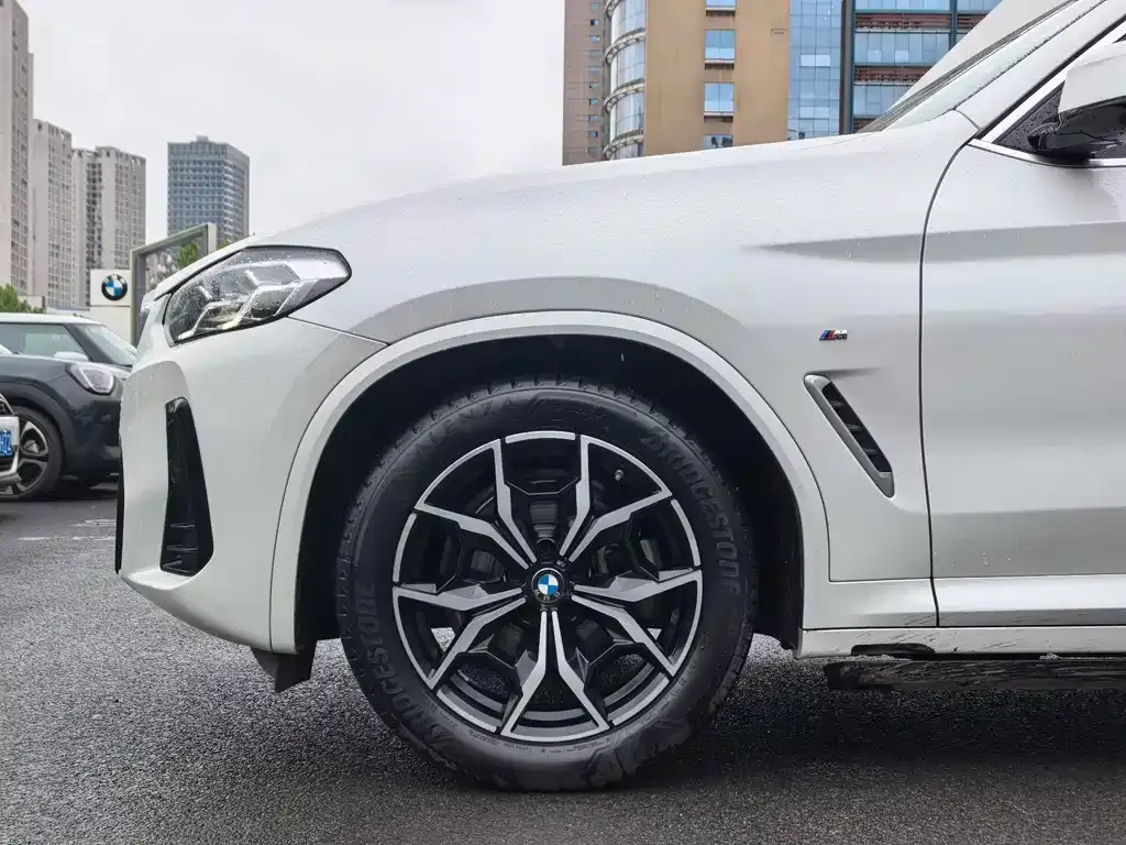 BMW X3 — фото 3