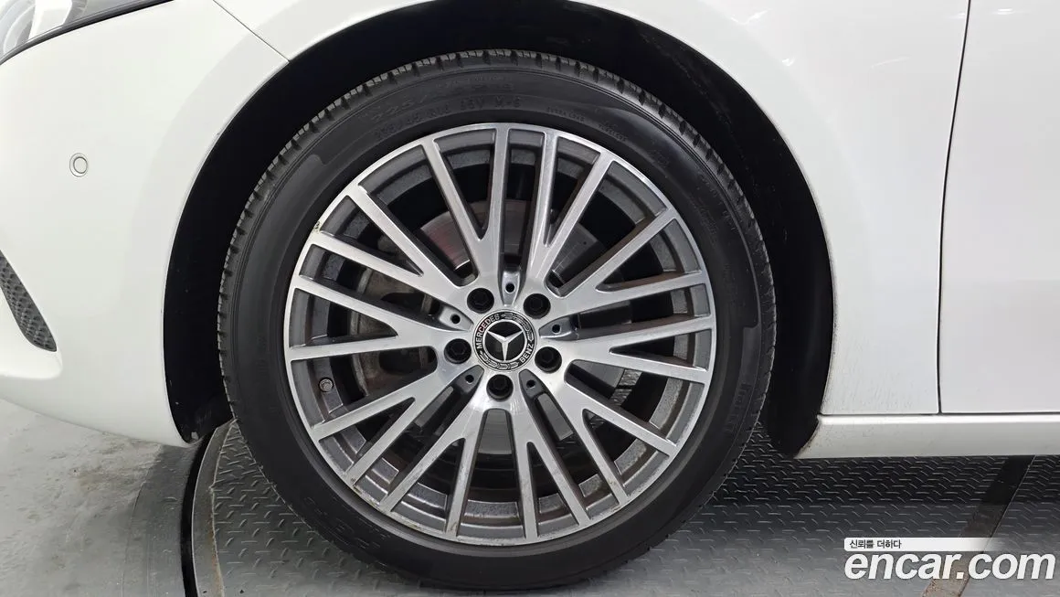 Mercedes-Benz A-Class 2021 из KR, фото 10