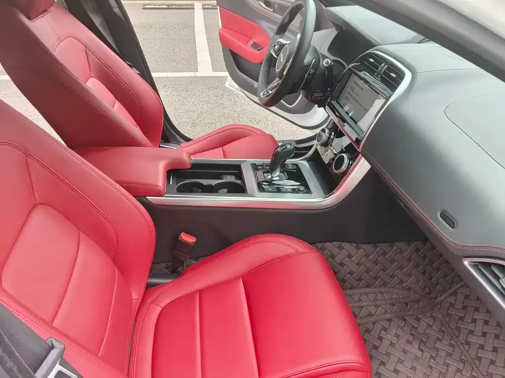 Jaguar XEL 2023 из CN, фото 6