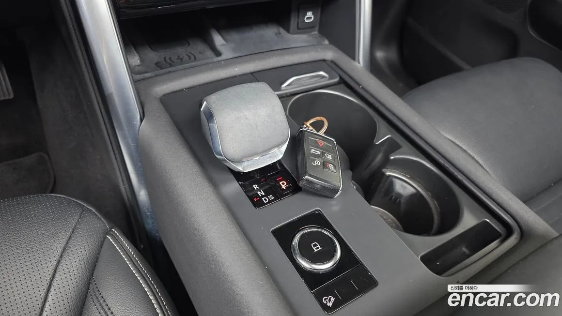 Land Rover Discovery 2022 из KR, фото 4