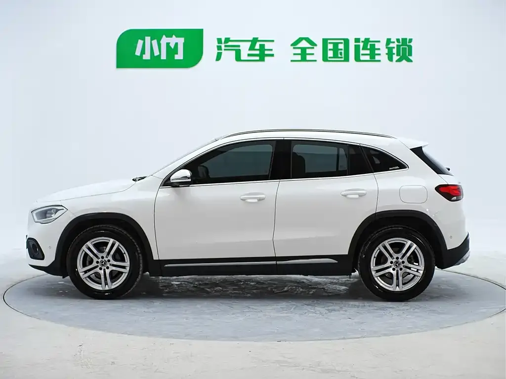 Mercedes-Benz GLA — фото 4