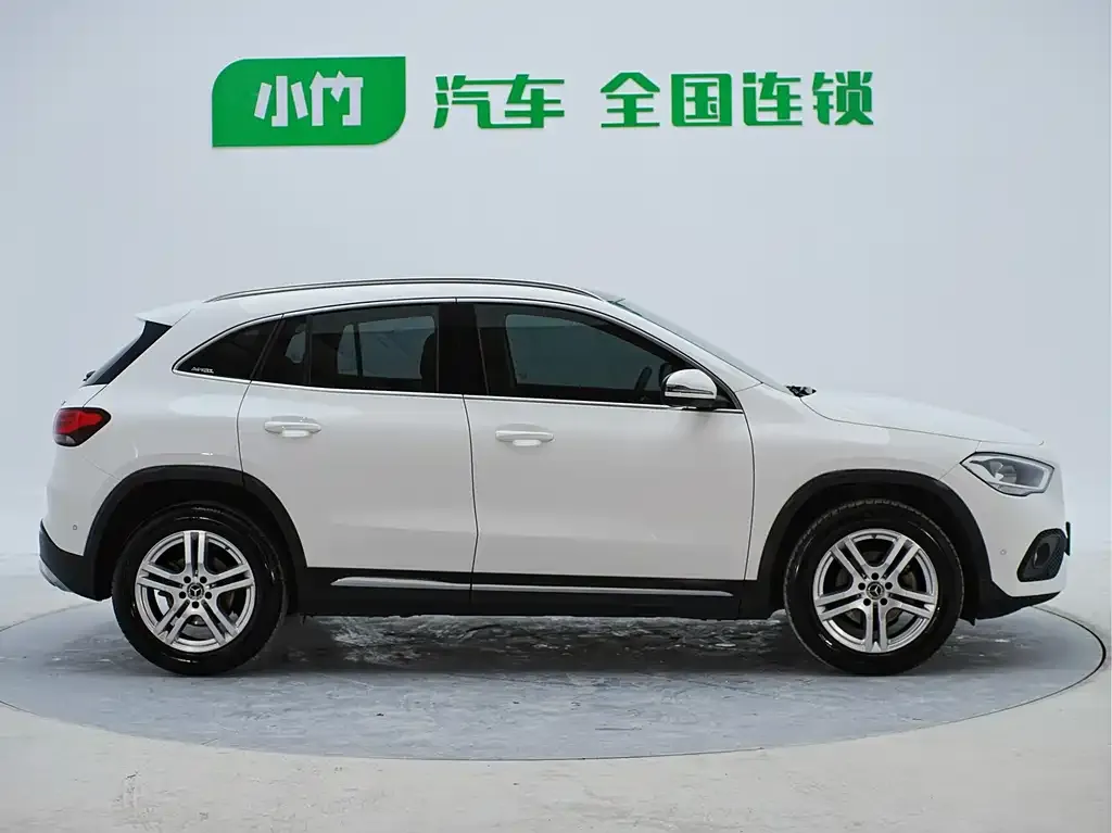 Mercedes-Benz GLA — фото 5