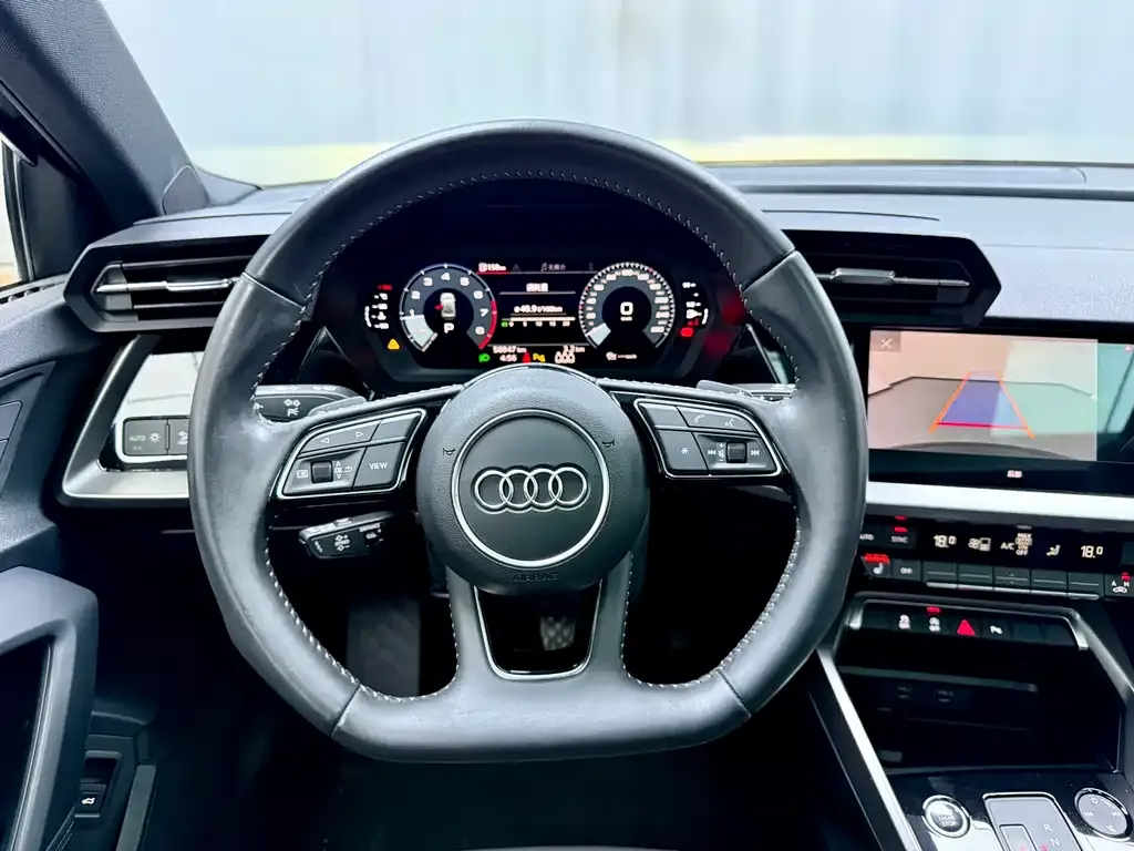 Audi A3 — фото 9