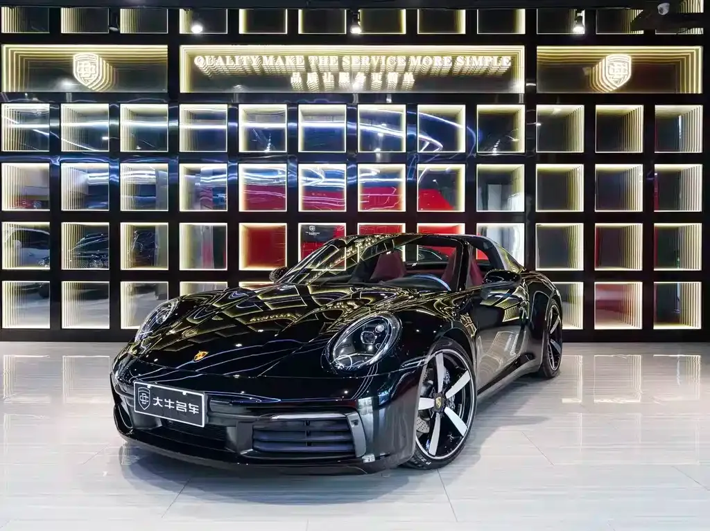 Porsche 911 — фото 1