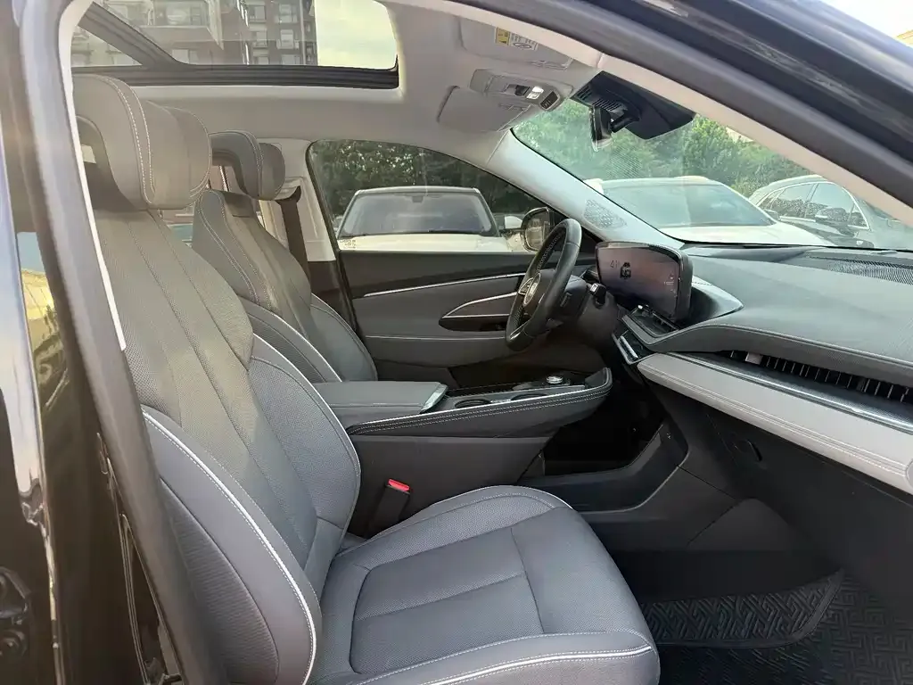 Buick E5 2024 из CN, фото 9