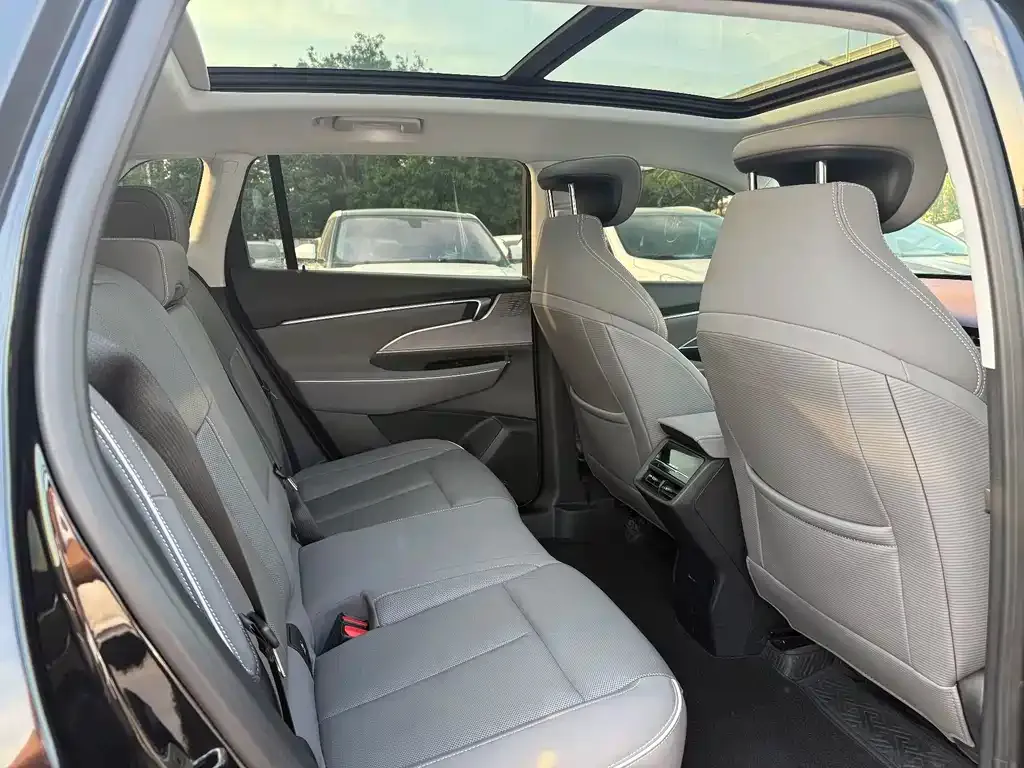 Buick E5 2024 из CN, фото 8