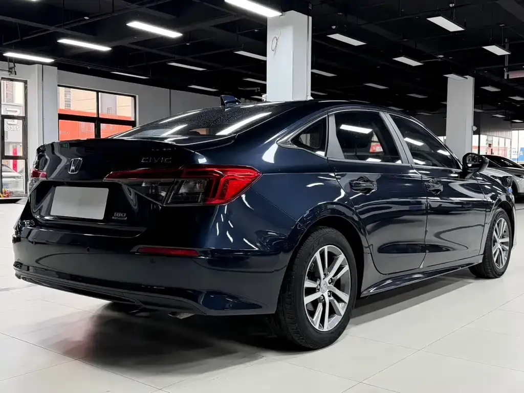 Honda Civic 2023 из CN, фото 7