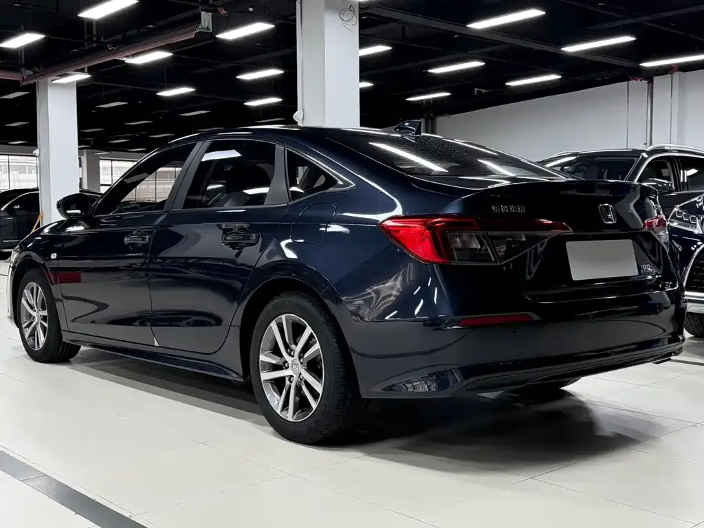 Honda Civic 2023 из CN, фото 10