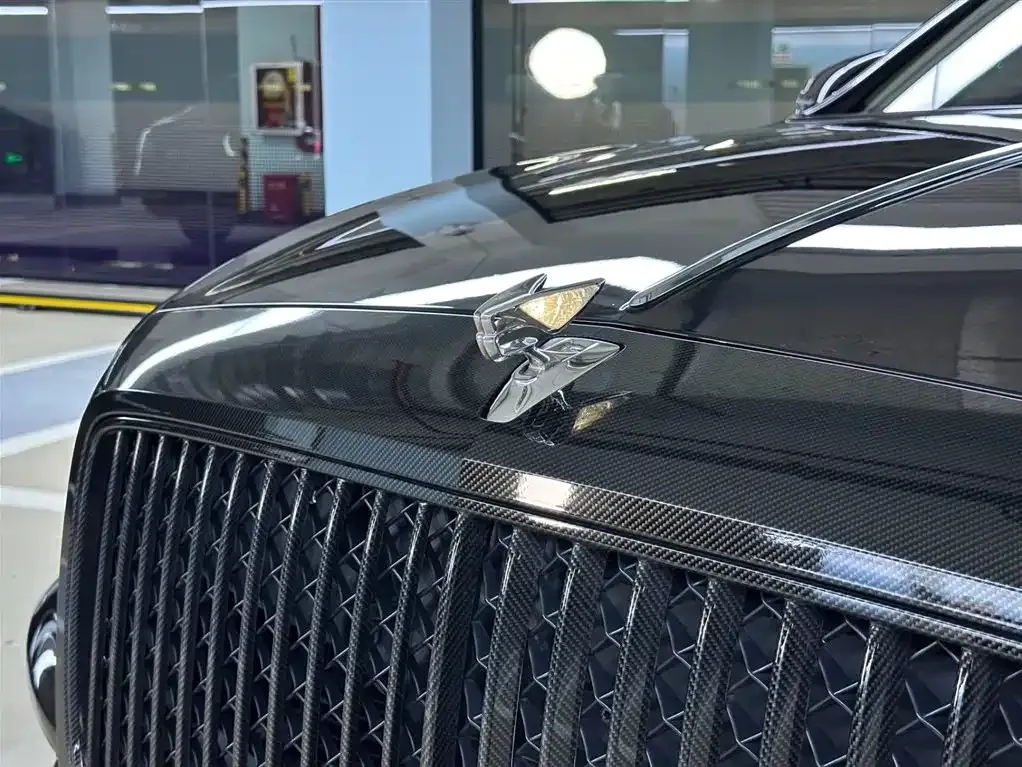 Bentley Flying Spur — фото 6