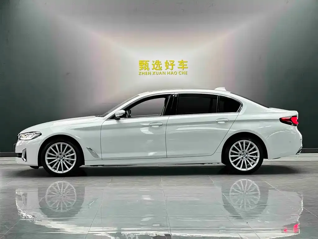 BMW 5 Series — фото 2