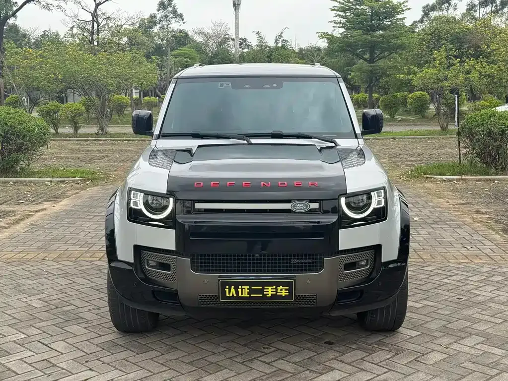 Land Rover Defender — фото 6