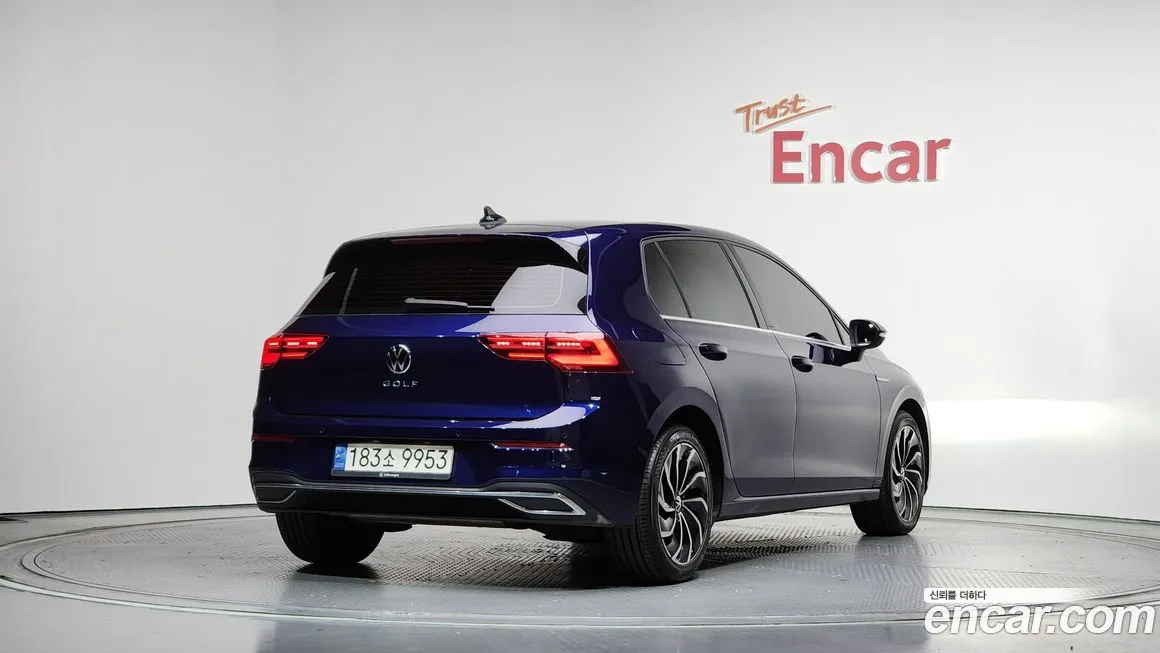 Volkswagen Golf 2022 из KR, фото 4
