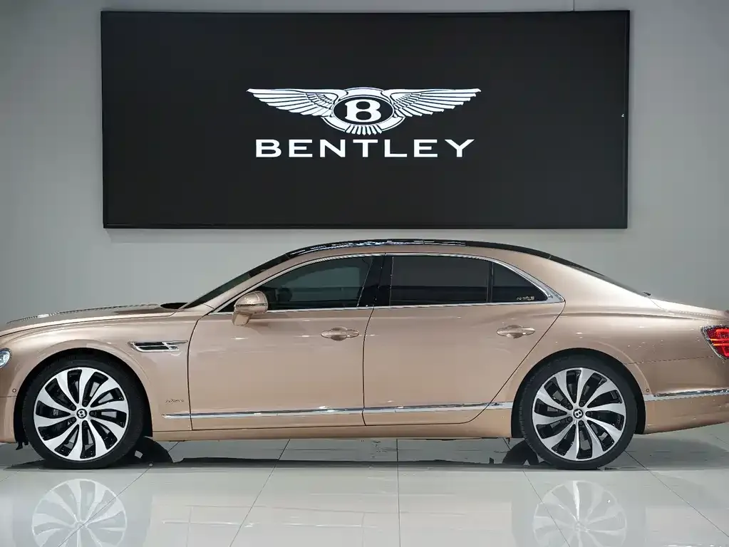Bentley Flying Spur — фото 2