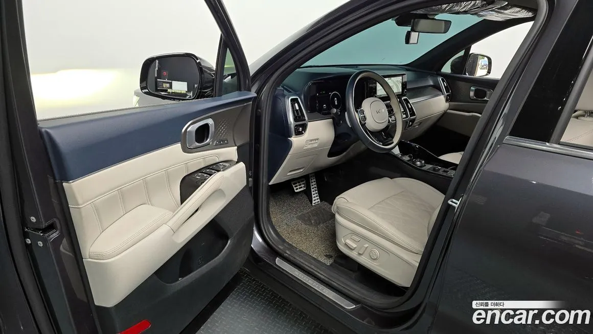 Kia Sorento — фото 7