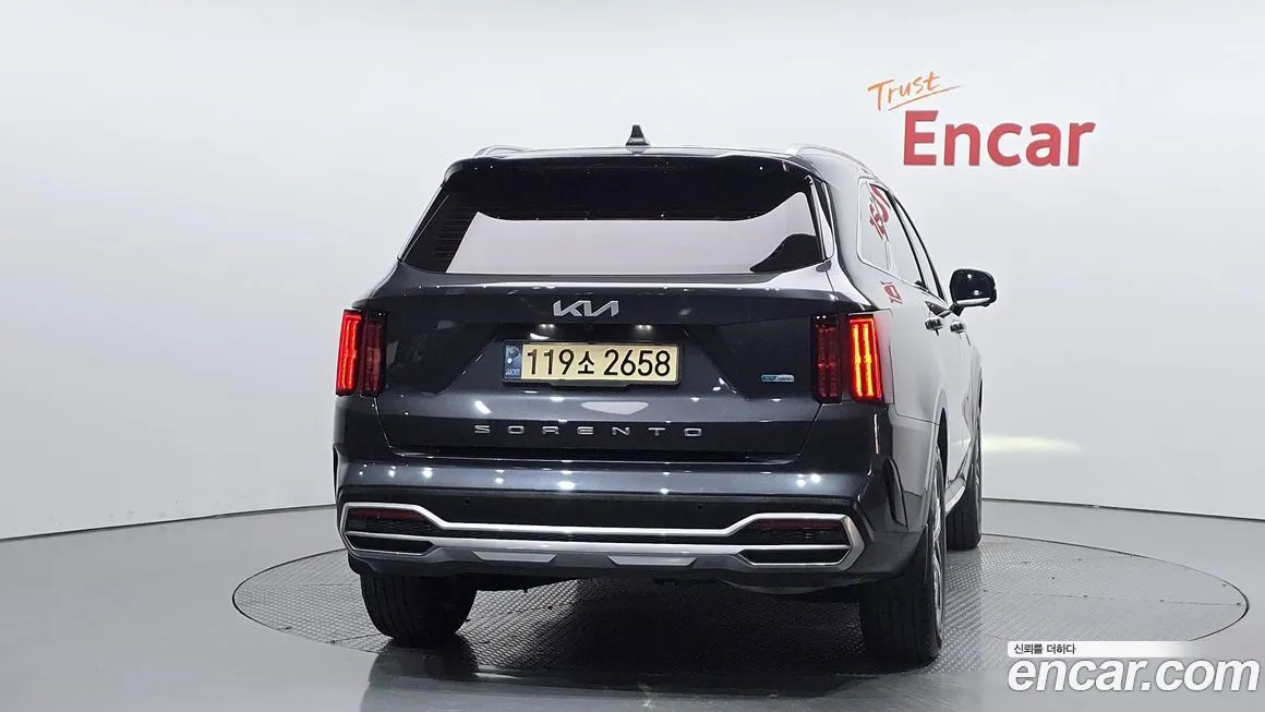 Kia Sorento — фото 3