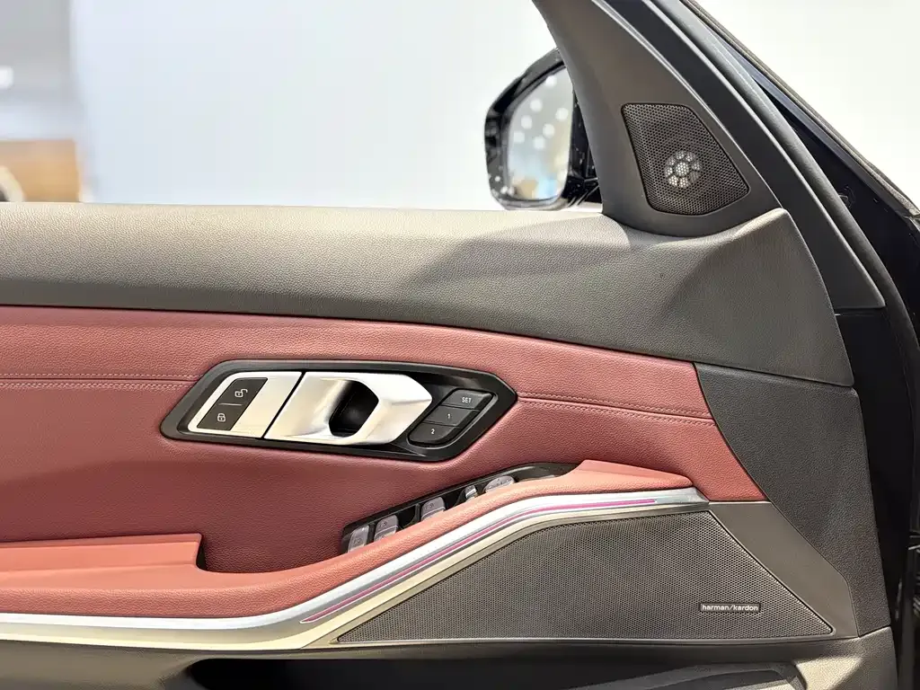 BMW 3 Series — фото 10