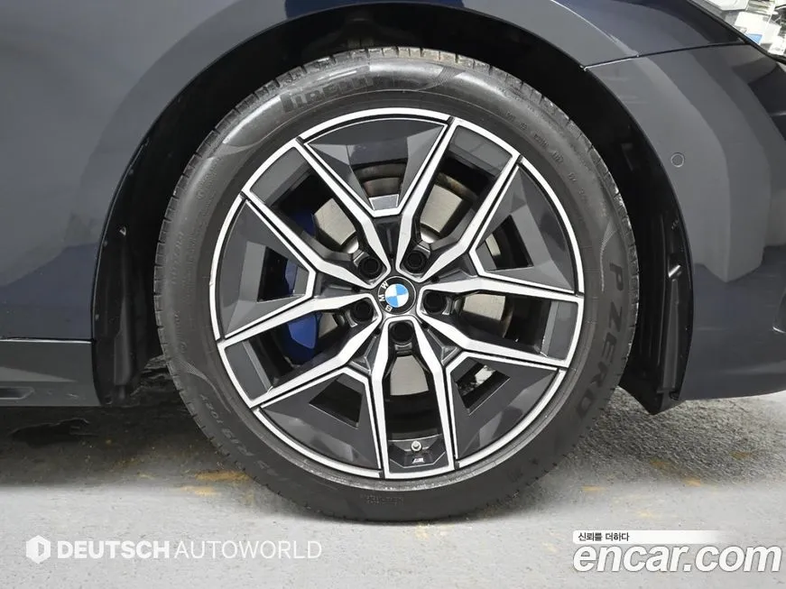 BMW 5-Series 2024 из KR, фото 6