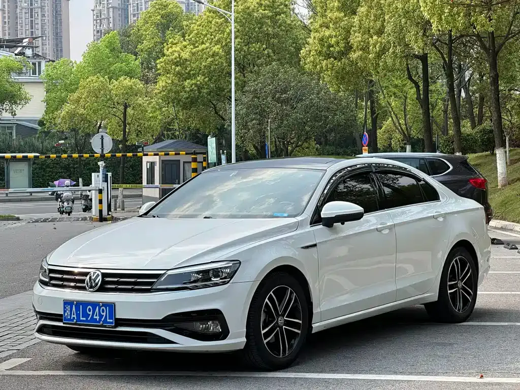 Volkswagen Lamando 2021 из CN, фото 1