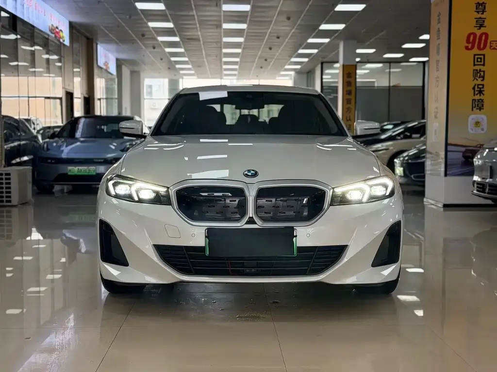 BMW i3 2023 из CN, фото 7