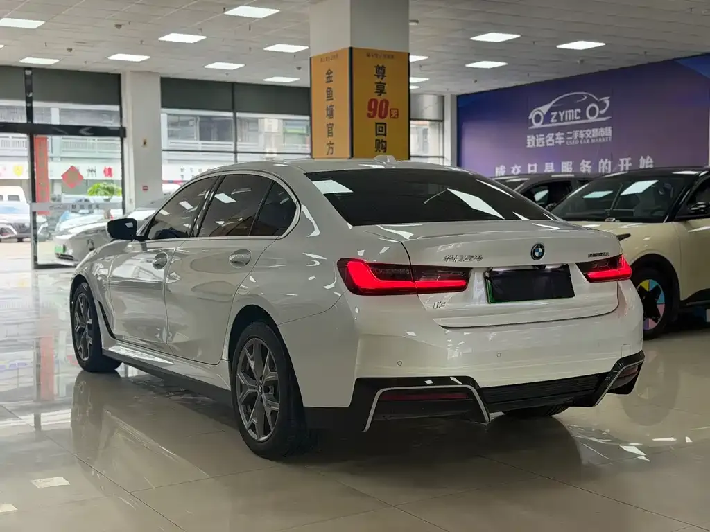 BMW i3 2023 из CN, фото 9