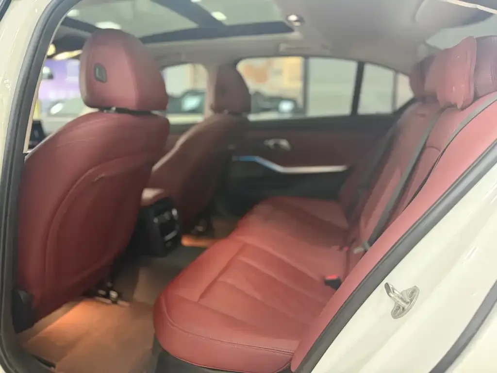 BMW i3 2023 из CN, фото 4