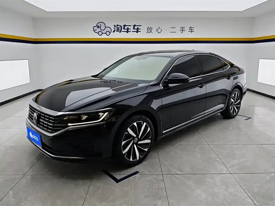 Volkswagen Passat — фото 1