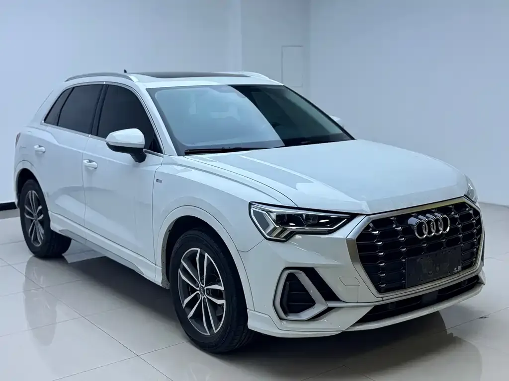 Audi Q3 2021 из CN, фото 8