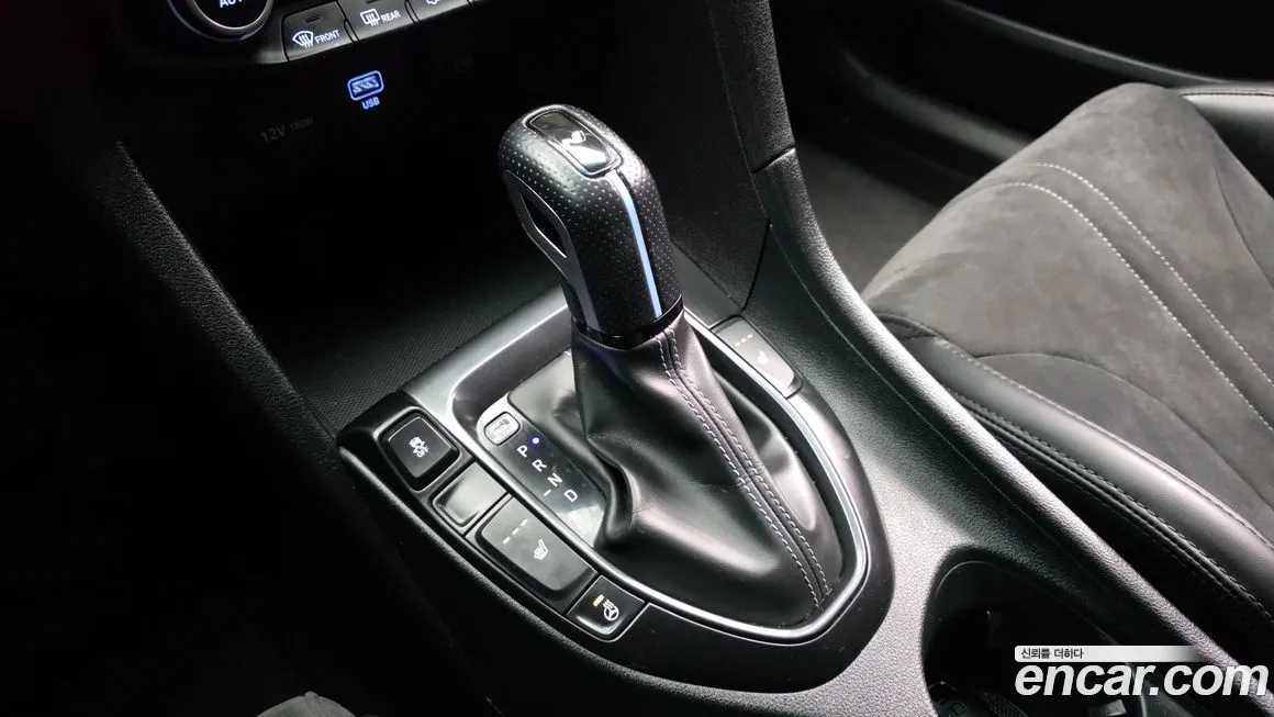 Hyundai Veloster 2021 из KR, фото 6