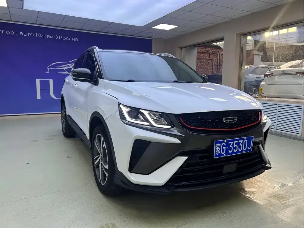 Geely Binyue 2022 из CN, фото 2