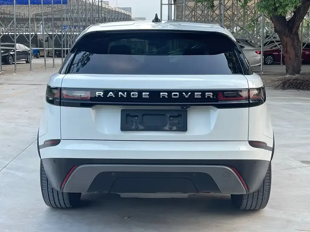 Land Rover Velar — фото 7