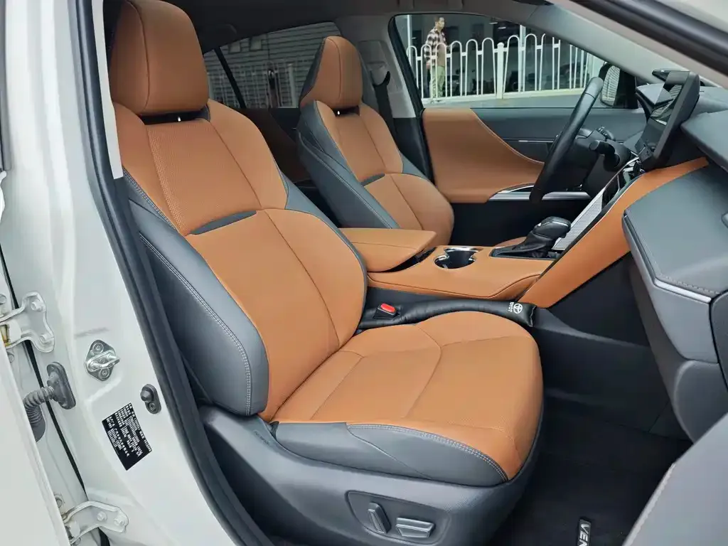 Toyota Venza 2022 из CN, фото 9