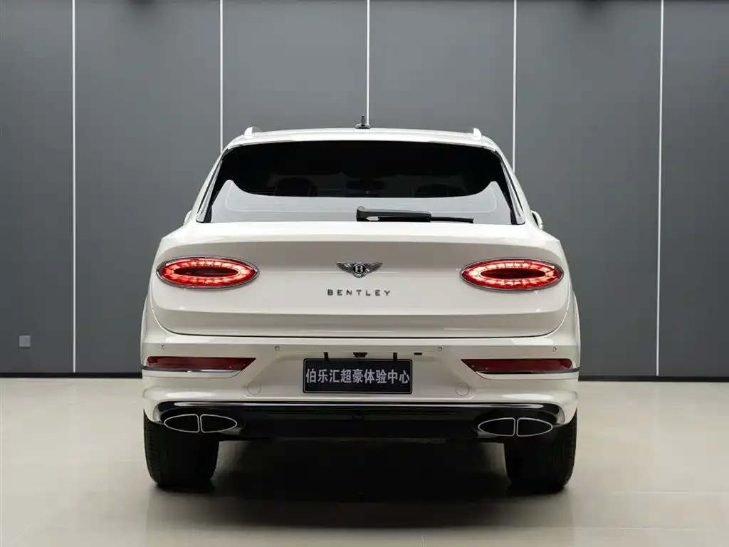 Bentley Bentayga — фото 3