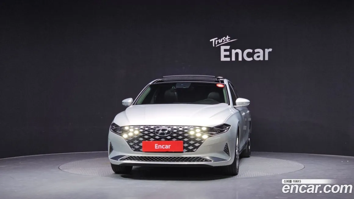 Hyundai Grandeur 2021 из KR, фото 3
