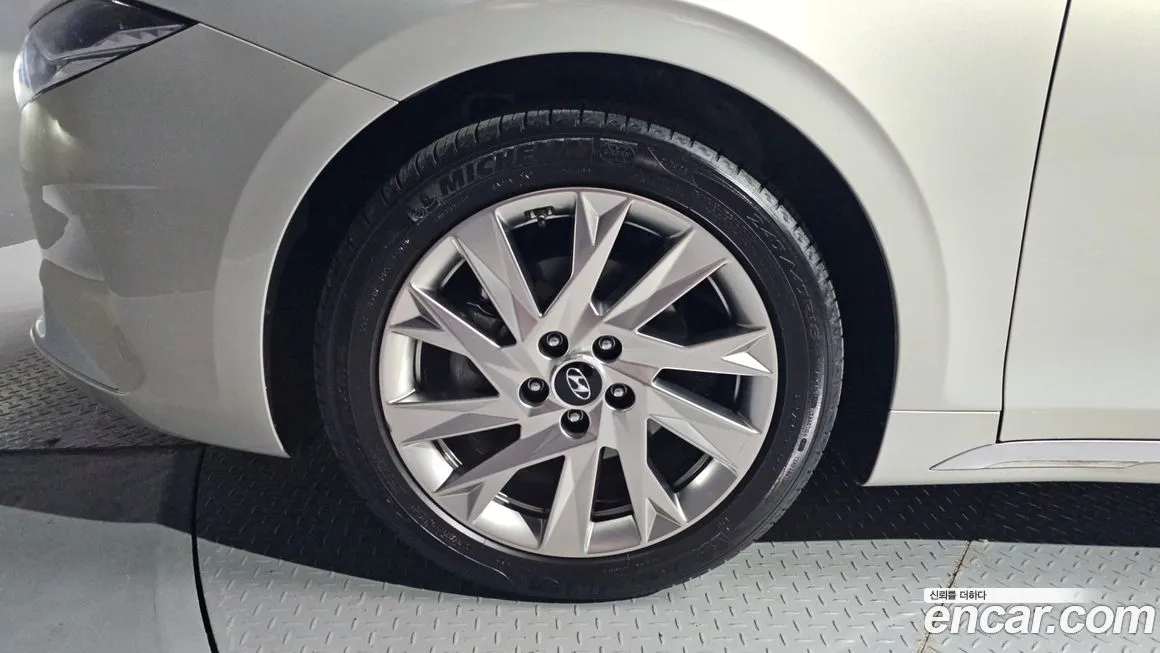 Hyundai Grandeur 2021 из KR, фото 8