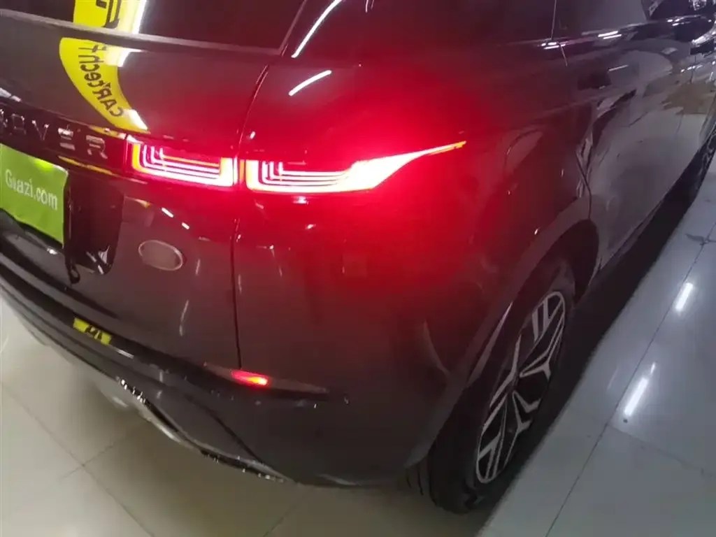 Land Rover Evoque — фото 6