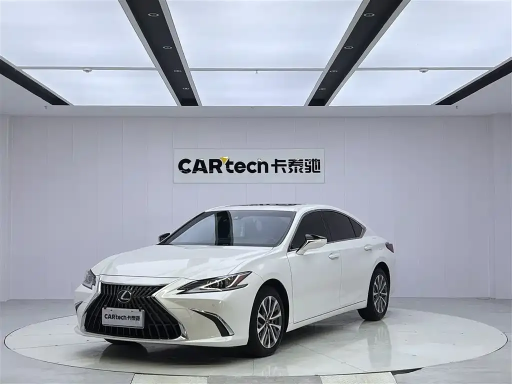 Lexus ES 2024 из CN, фото 1