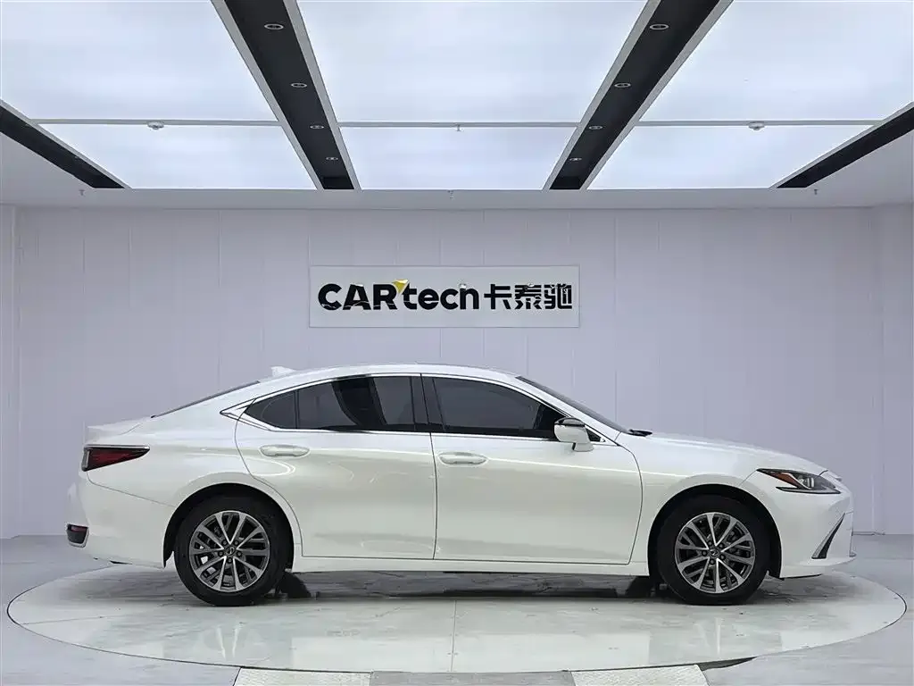 Lexus ES 2024 из CN, фото 6