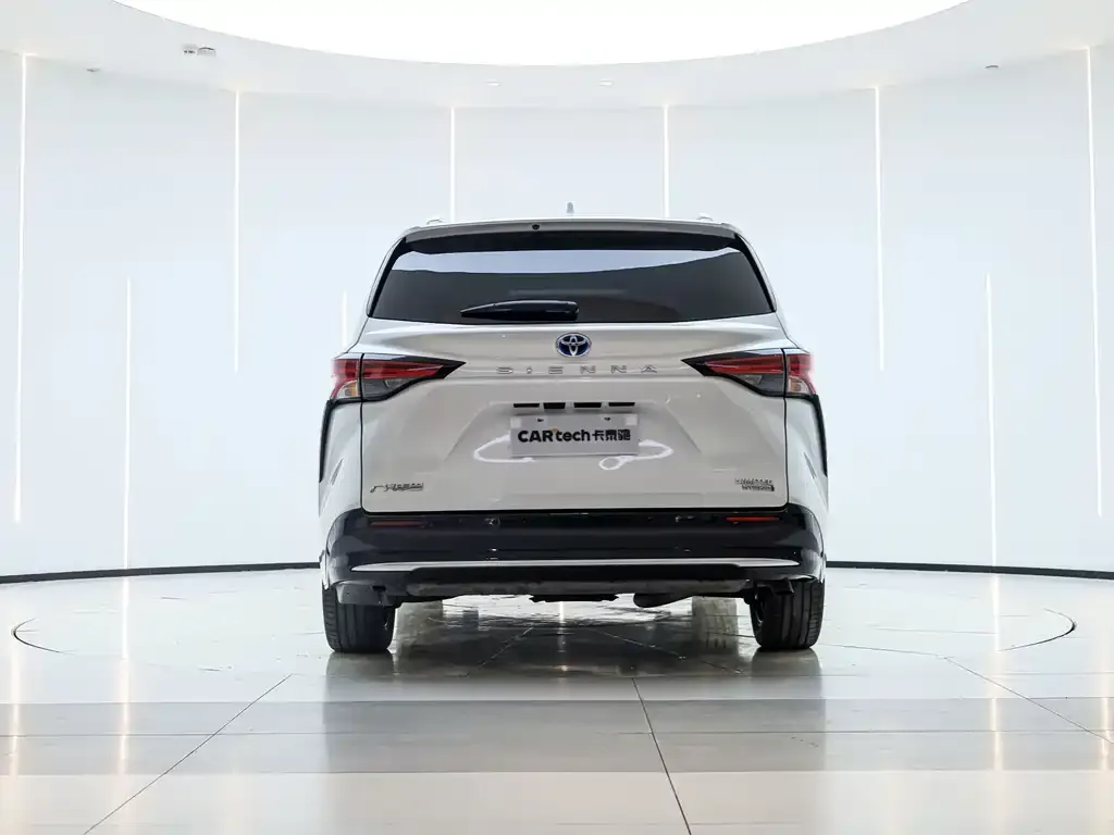 Toyota Sienna 2023 из CN, фото 8